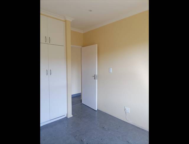 2 BEDROOM APARTMENT TO LET IN WESTVILLE